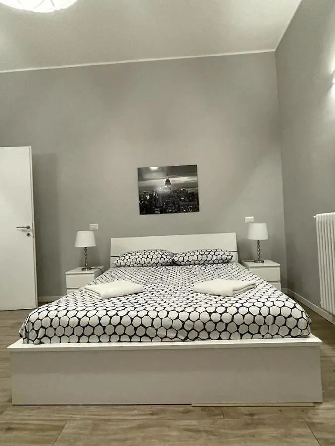 Apartamento Jr Suite Mm3 Repubblica -Stazione-Centro Direz- C3 Milán Italia