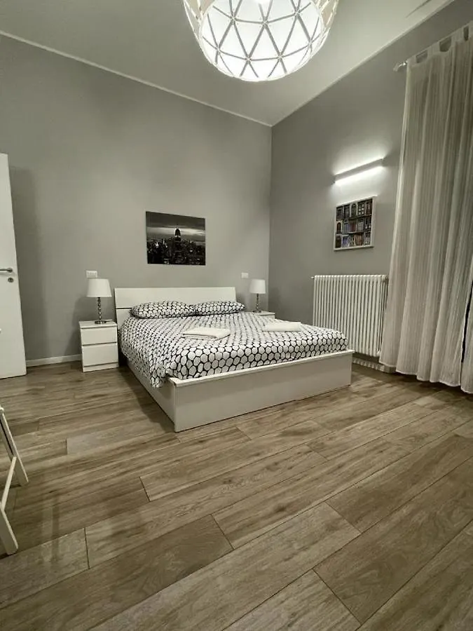 Jr Suite Mm3 Repubblica -Stazione-Centro Direz- C3 Milán Apartamento